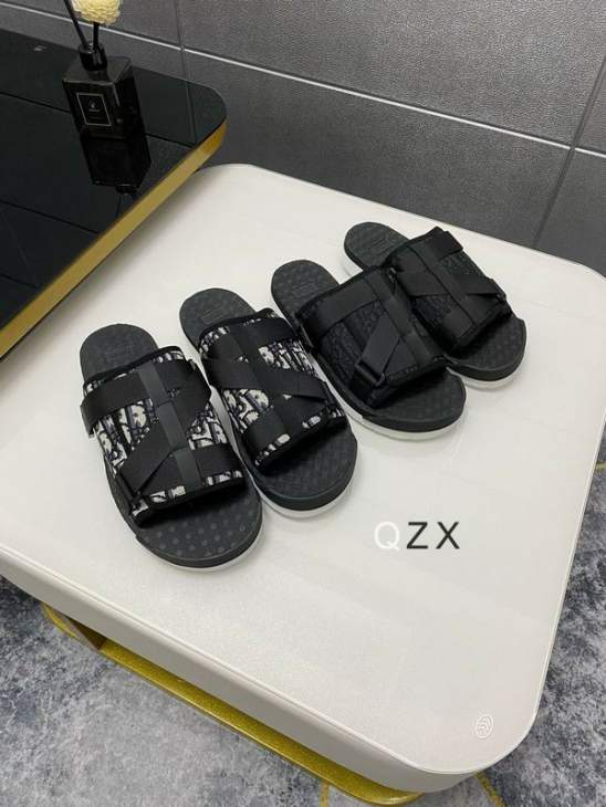 Picture of Dior Slippers _SKUDiorsz38-452CZX10022886
